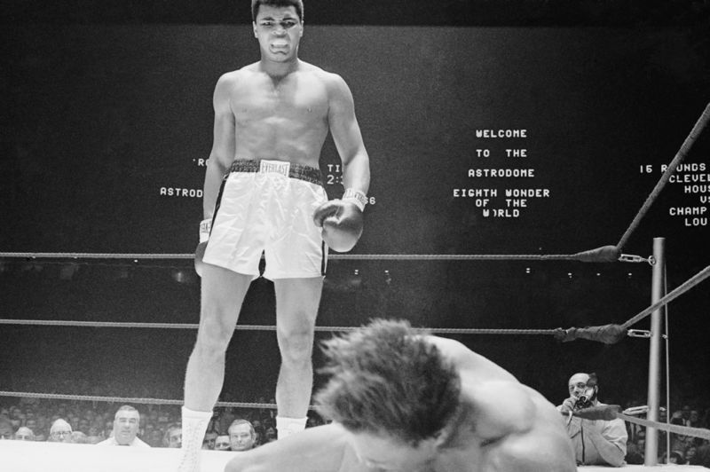 'Muhammad Ali' Knocks Out Cleveland Williams 1966 Archival Pigment Print Framed In White photo furniture
