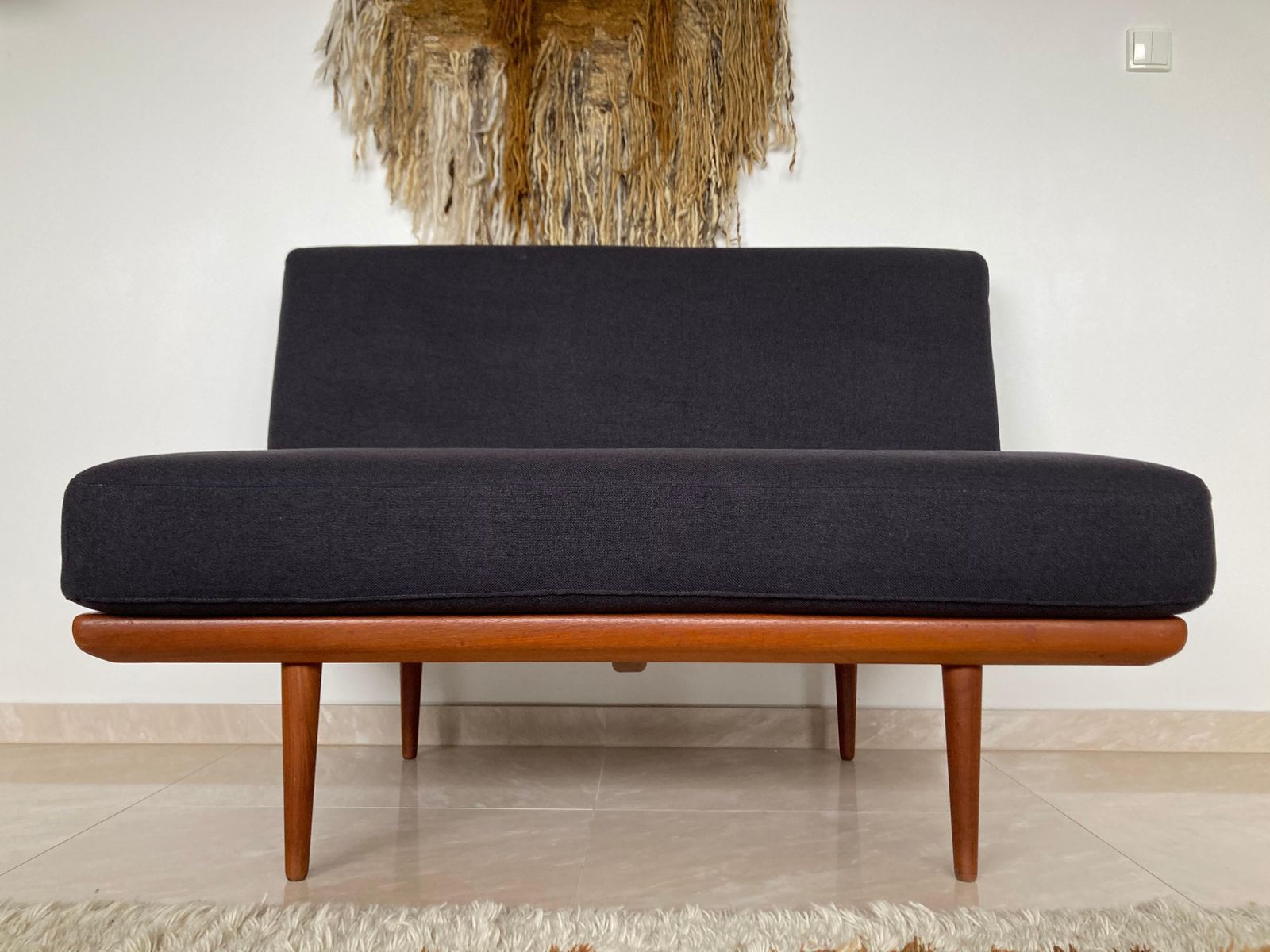 Mid Century Minerva Teak Danish Sofa/Daybed By Peter Hvidt & Orla Mølgaard For France & Søn   1960s