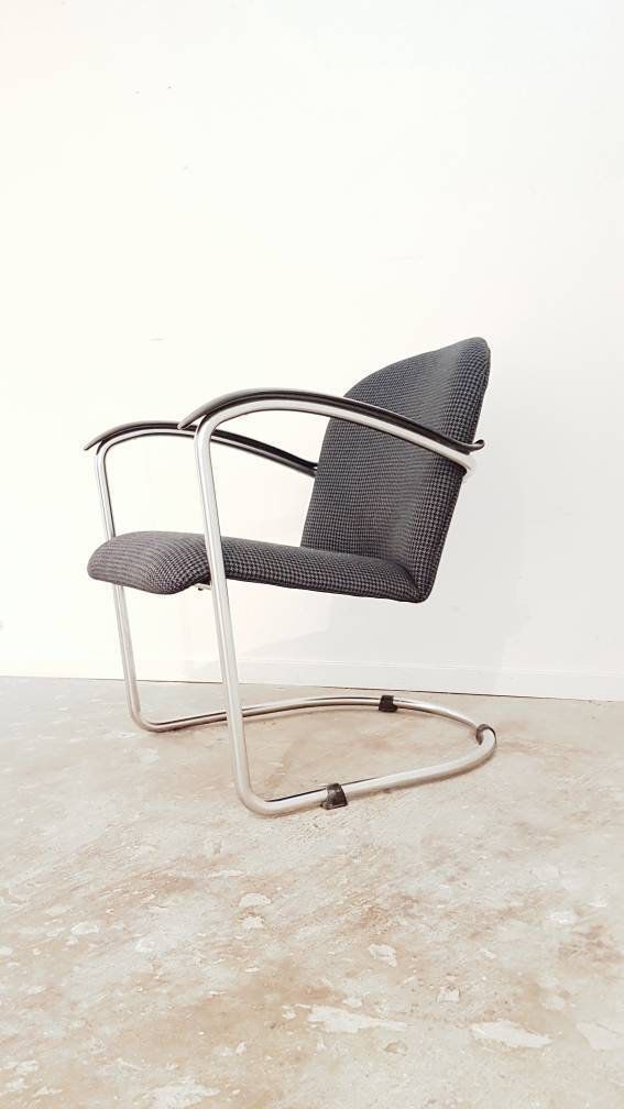 Bauhaus Armchair By W.H. Gispen For Gispen, 1930s | Re Upholstered photo vinterior