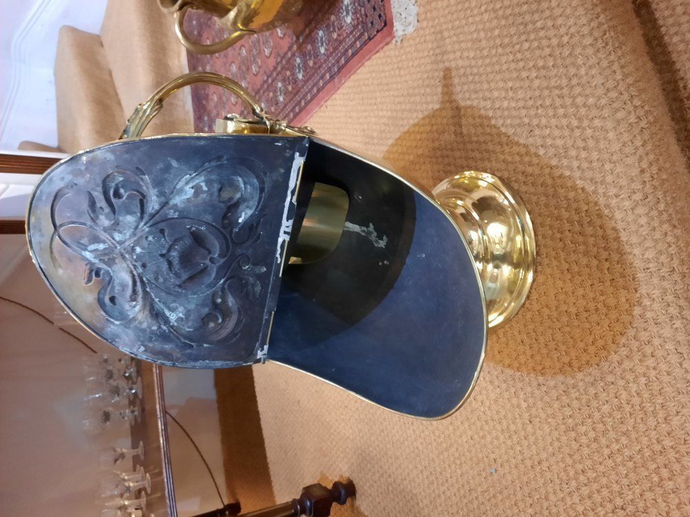 Late Victorian Brass Coal Helmet photo vinterior