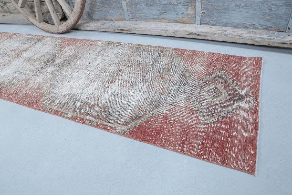 83x386 Cm Turkish Vintage Runner, Rugs Runners, Wool Rug, Bohemian, Home Decor, Turkish Rug Runner Faded Distressed Red Boho Decor Diamond photo 313.0