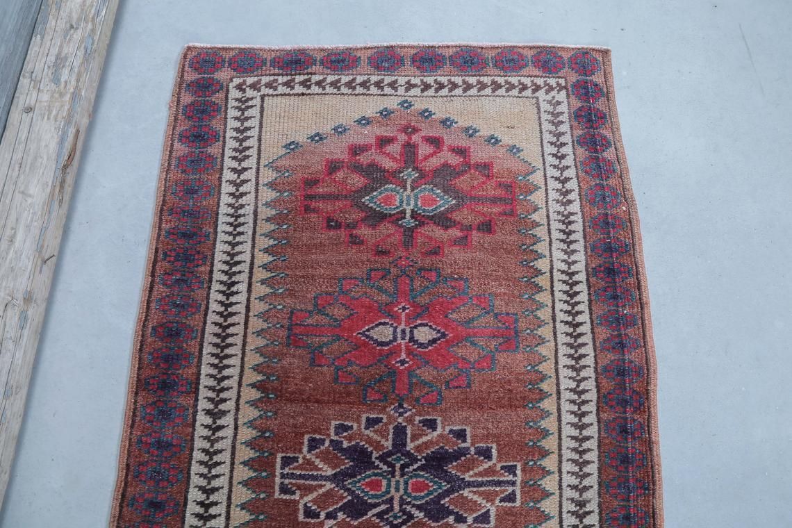 88x370 Cm Vintage Runner, Turkish Runner, Red Orange Beige Pink Vintage Hallway Runner, Wool Herki Rugs, Bohemian Faded Mid Century Modern photo vinterior