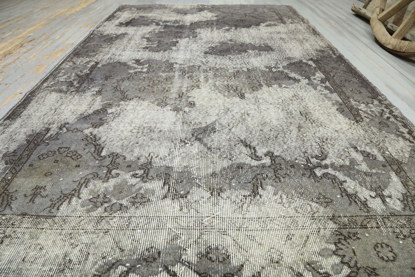 Turkish Rug, Gray, Area Oriental Rug, Vintage Oushak Rug, Traditional Rug, Wool Rug, Oriental Rug photo furniture