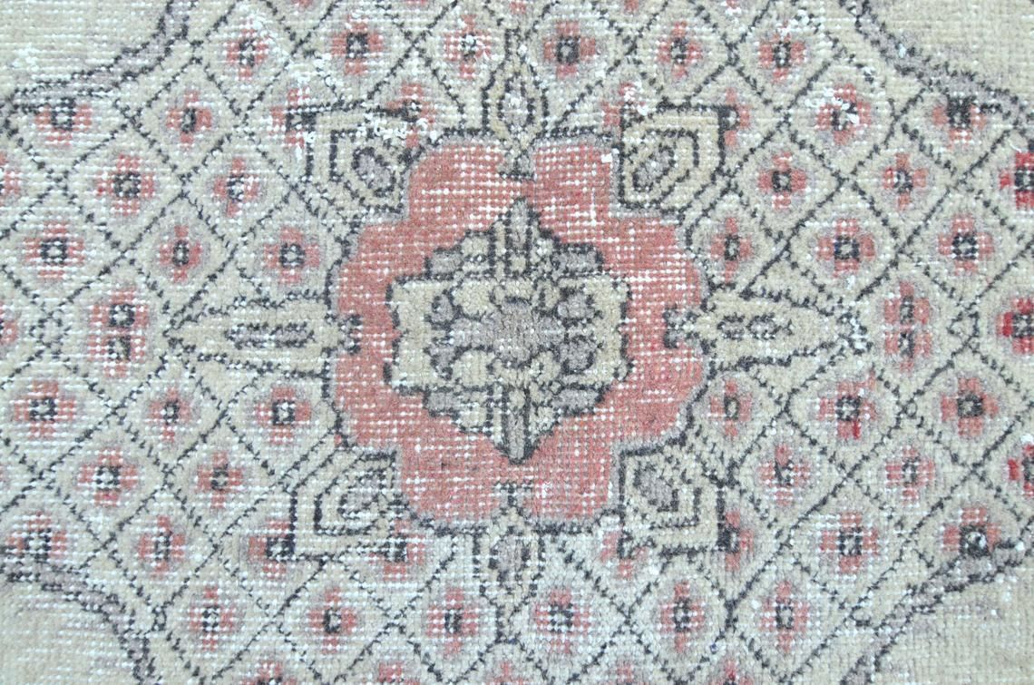 4x7 Turkish Area Rug, Vintage Oushak Wool Rug, Home Decor, Handmade Bohemian Rug, Eclectic Unique Rug, Wool Rug, Kitchen Faded Red 4x6.9 photo vinterior