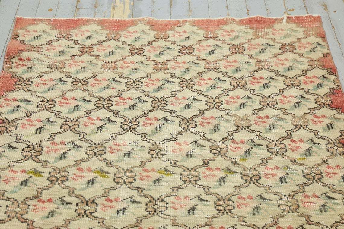 4.2x7.7, Turkish Vintage Rug, Distressed, Area Rug, Oushak Bohemian Rug, Turkey Rug, Wool, Floral, Kitchen Rug, Small, Beige, Red Faded photo Textiles