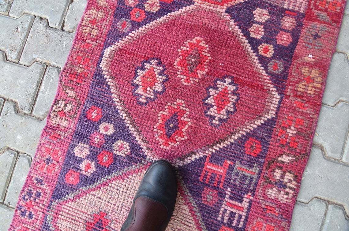 2.6x10.1 Ft, Kurdish Runner, Vintage Runner, Herki, Hand Knotted, Wool, Runner Rug, Turkish Rug, Hallway Runner, Home Decor, Hot Pink, Rugs photo vinterior