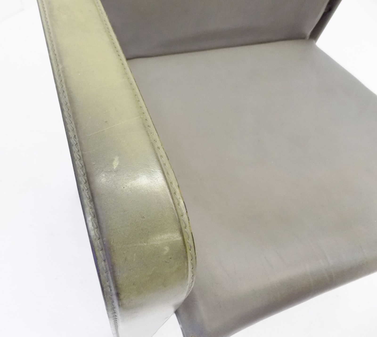 photo furniture Matteo Grassi Golfo Dei Poeti Leather Armchair Set Of 2