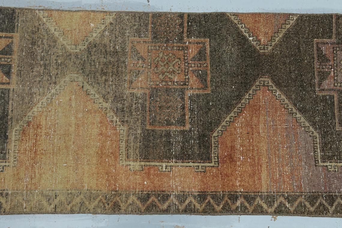 Turkish Vintage Runner, Wool, Runner Rug, Home Decor, Rug Runner, Faded Orange, Brown, Vintage Handmade Diamond Geometric Shape photo Textiles