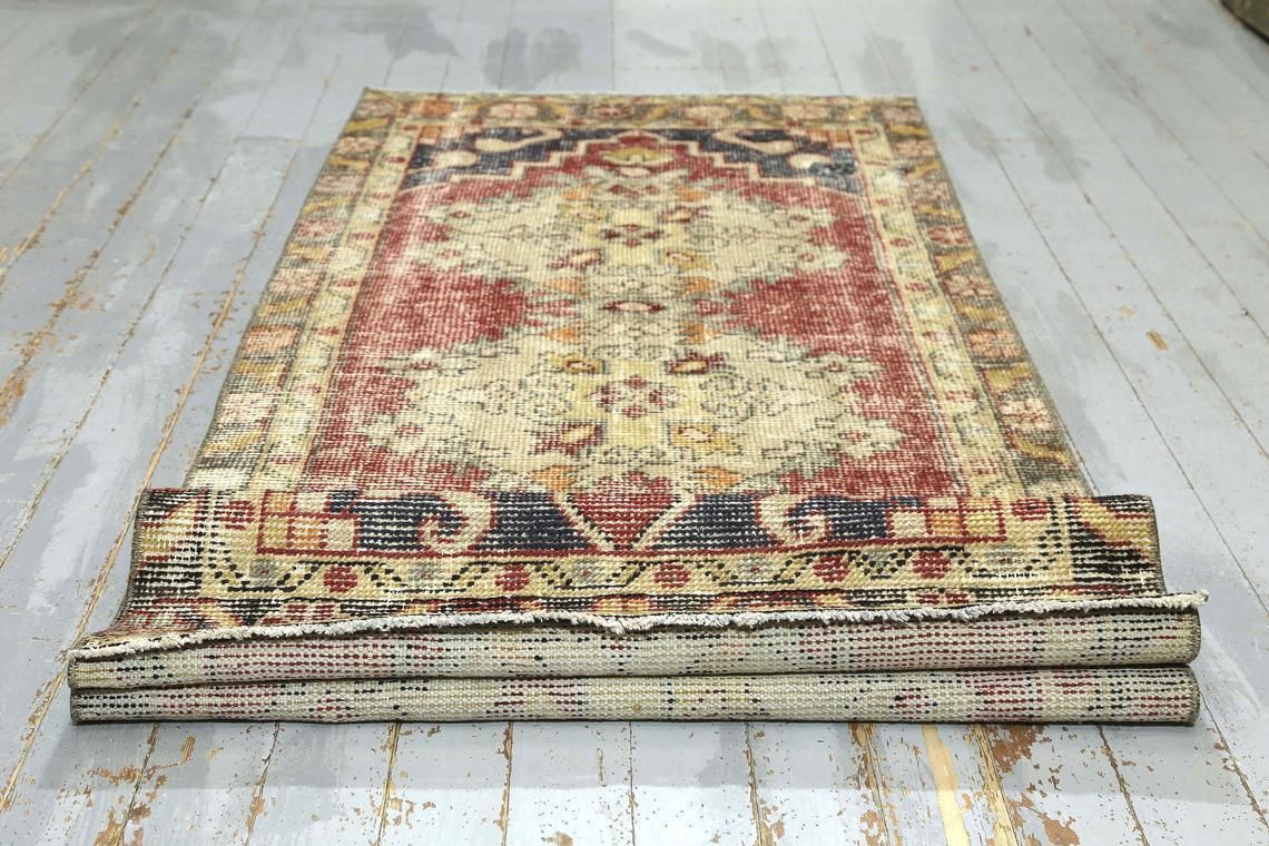 photo furniture Red Turkish Runner, Boho Chic Vintage Runner, Turkey Rug, Farmhouse Decor, Rugs, Wool Rug, Runner Rug, Beige, Kitchen Runner Floral