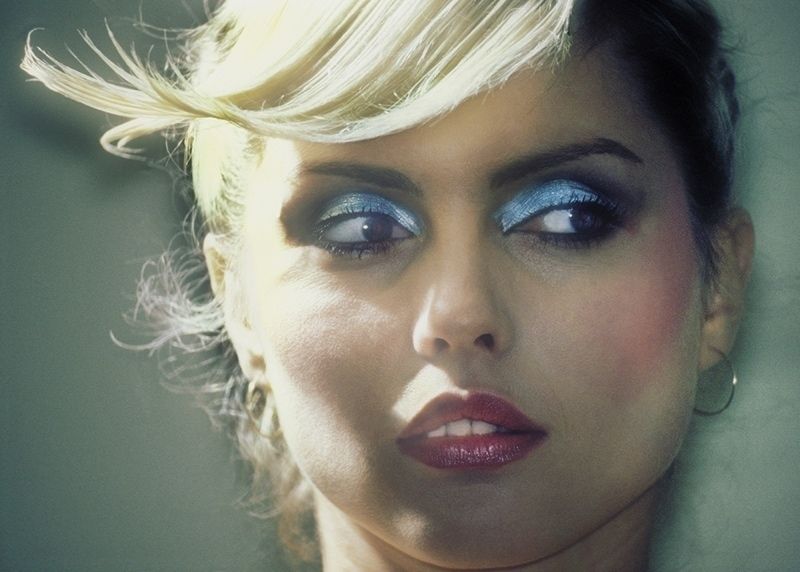 ' Blondie Close Up ' 1978 By Martyn Goddard Giclée Print Framed In Black photo furniture