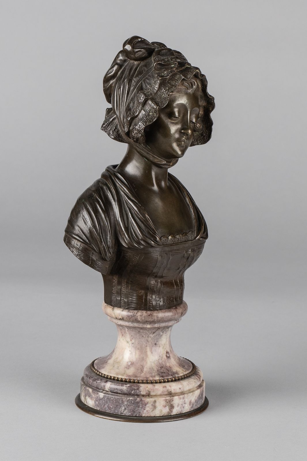 19th Century French Bronze Sculpture Of A Female photo furniture
