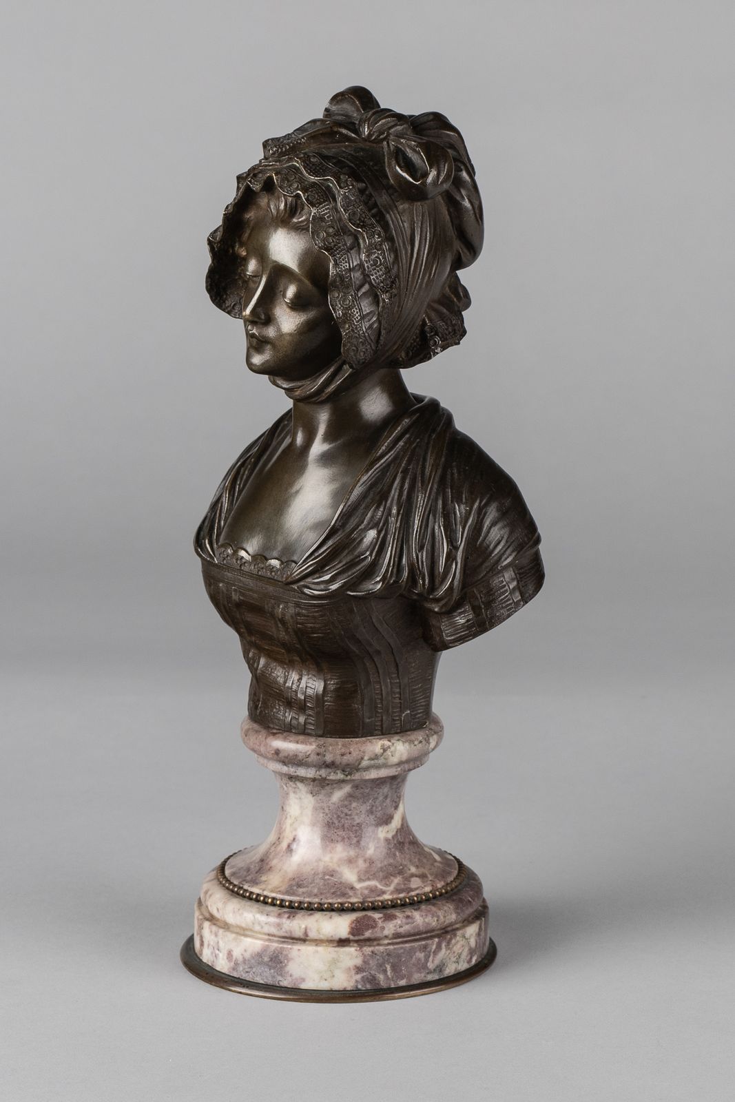 19th Century French Bronze Sculpture Of A Female photo vintage