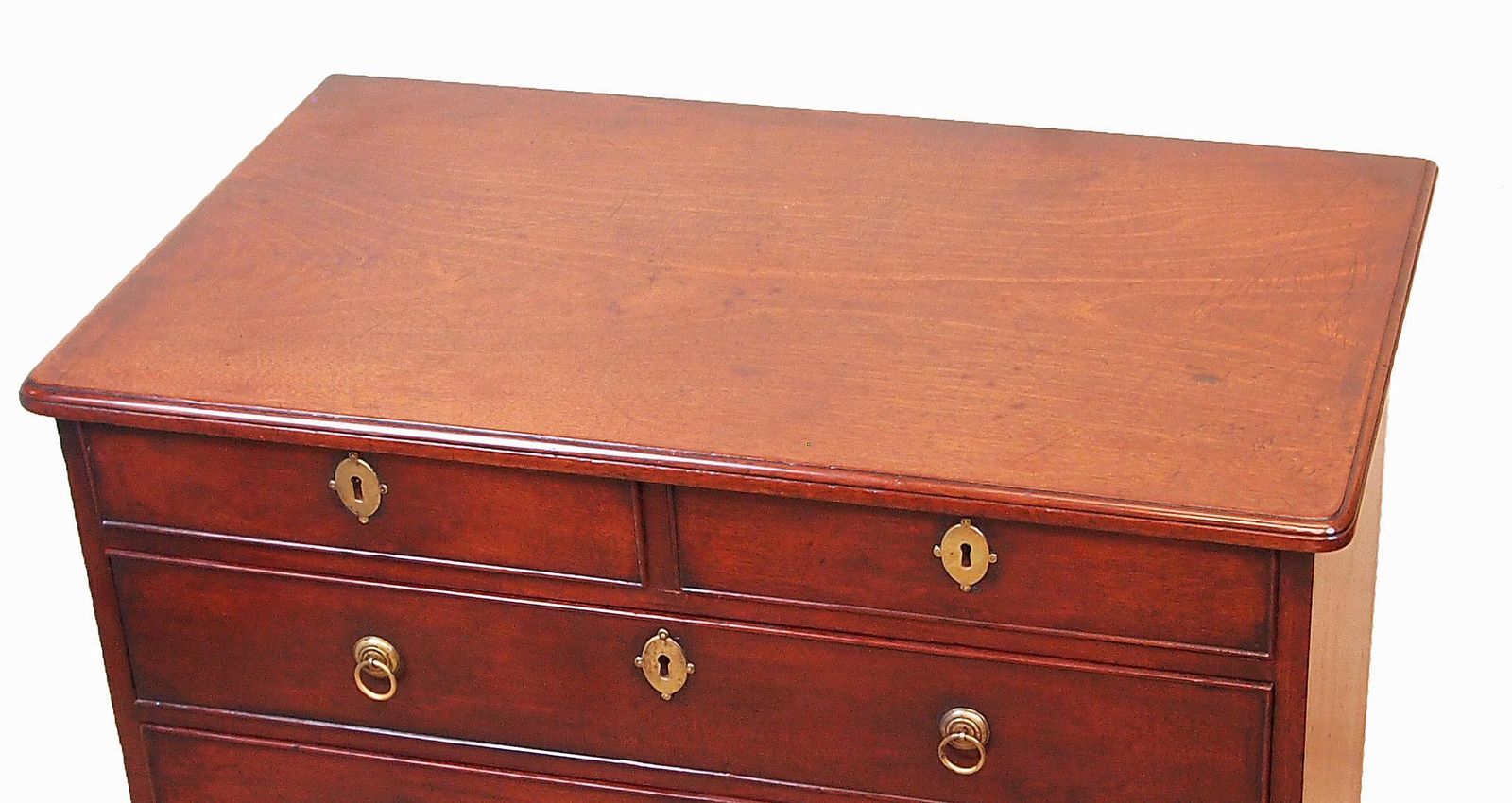 18th Century Mahogany Georgian Chest Of Drawers (England, Circa 1730) photo Furniture