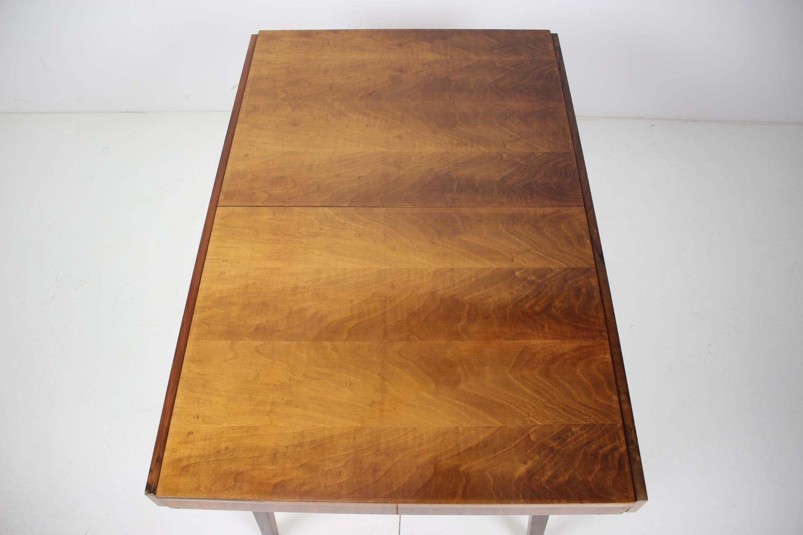 573.0 Mid Century Dining Table/Jitona, 1980s photo