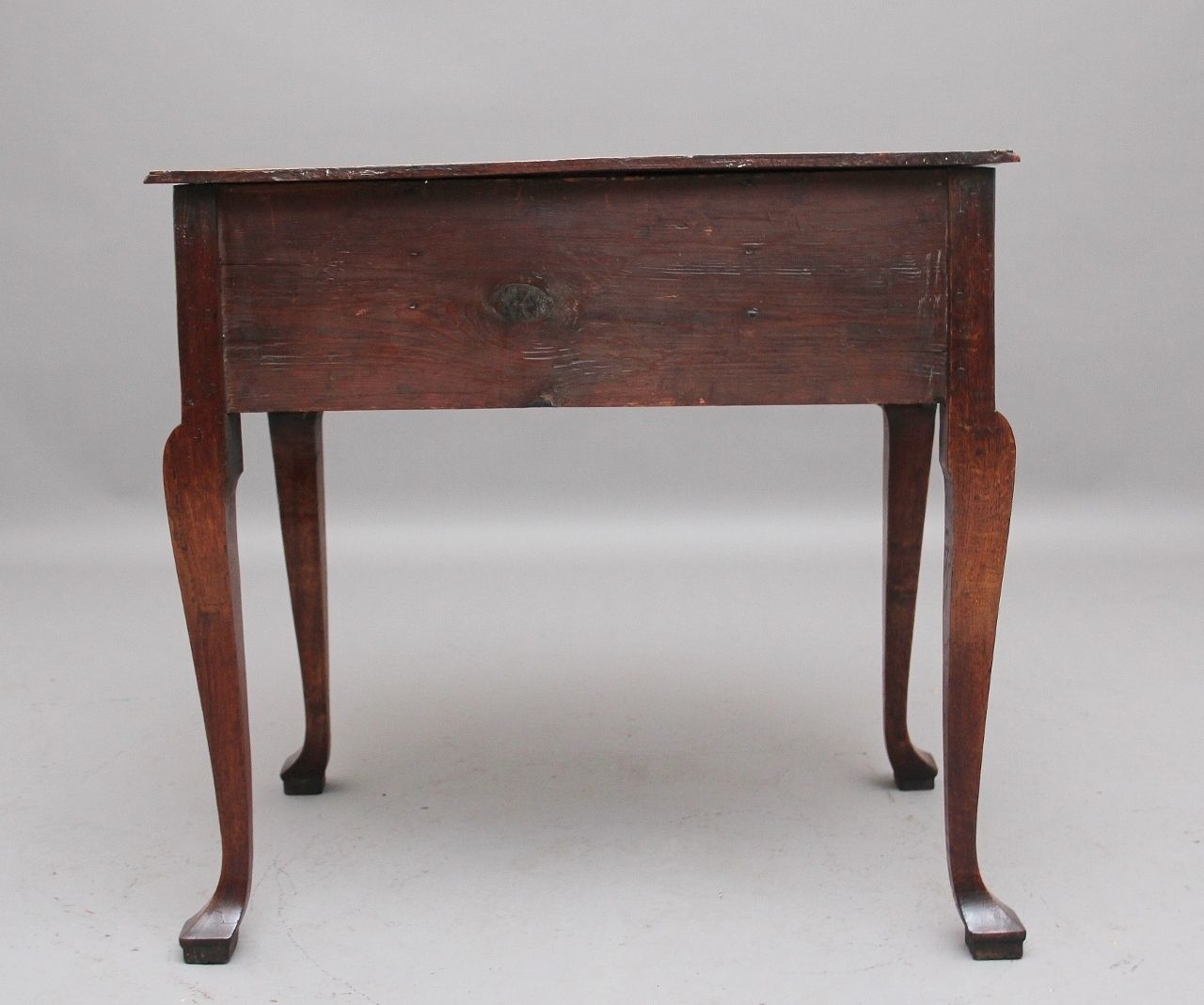 A Decorative 18th Century Oak Lowboy photo vinterior