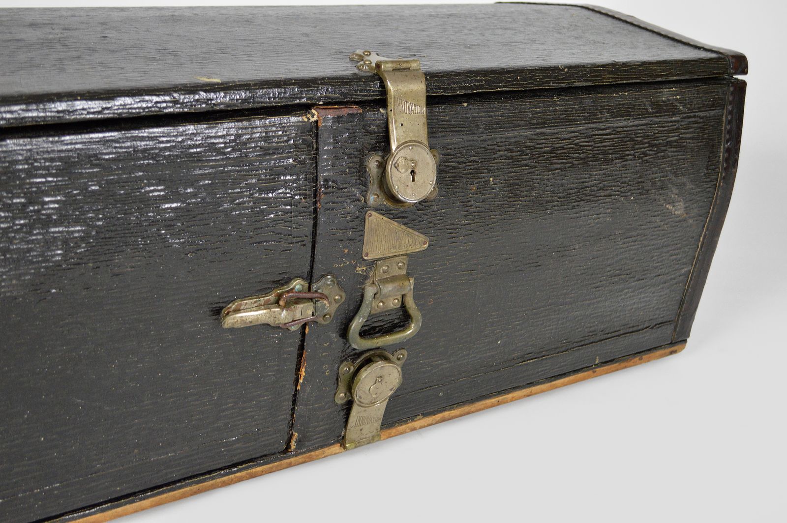 Black Car Trunk, Brand "Innovation", 1920s photo vintage