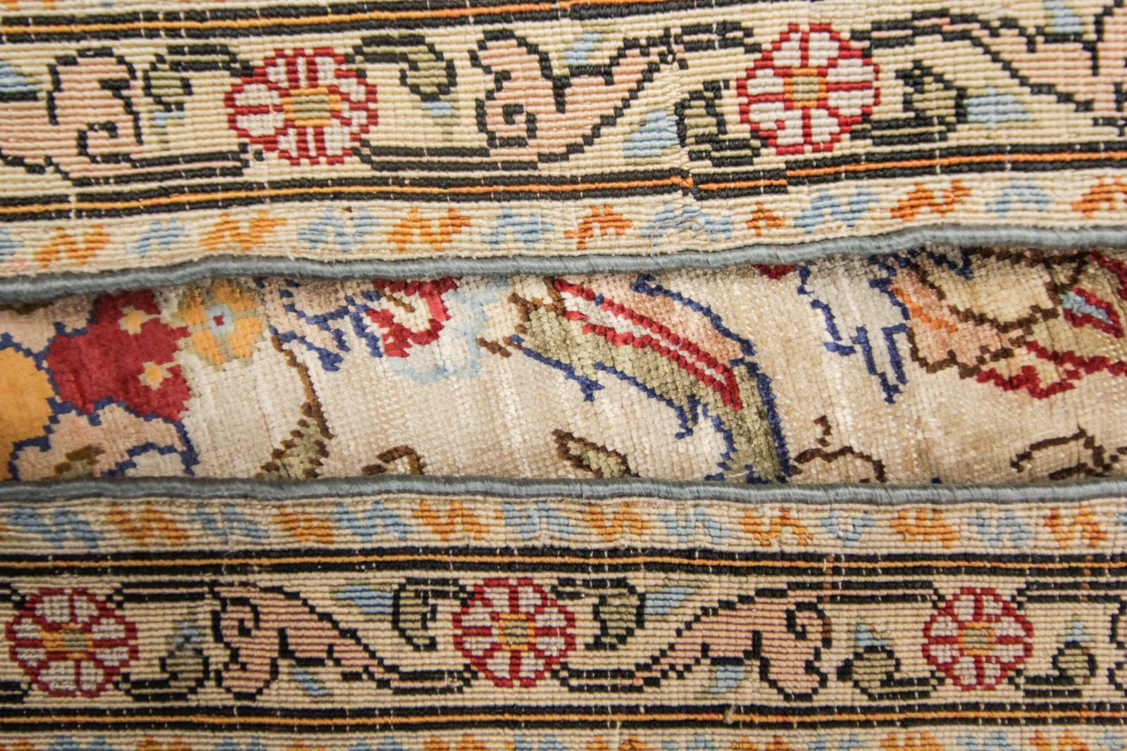 Tapis d'époque en soie pure tissé à la main, Hereke, Turquie, 82 x 137 cm photo Textiles