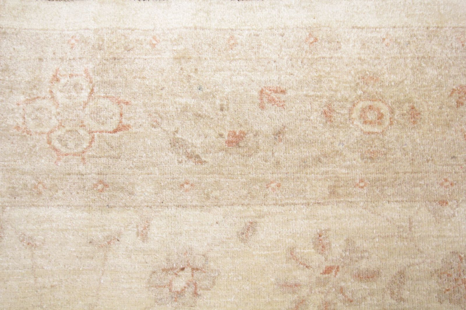 Handmade Carpet Traditional Ziegler Rug, Cream Wool 197x258cm photo 1800.0