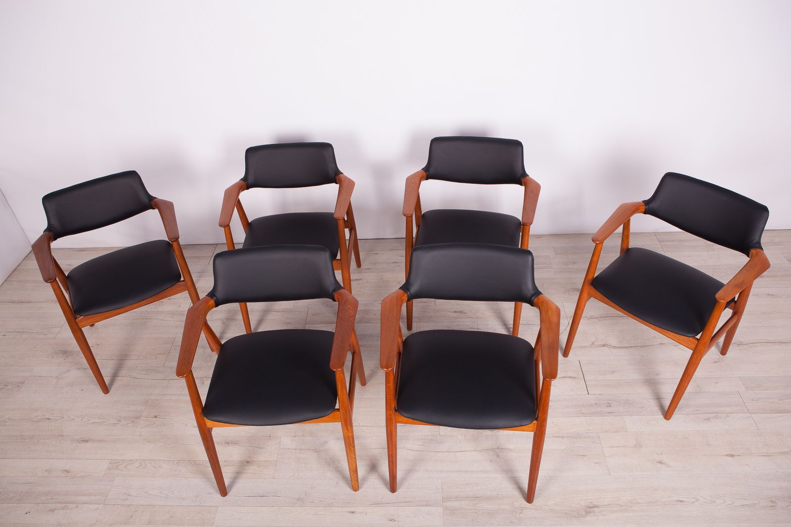 Teak Model Gm11 Dining Chairs By Svend åge Eriksen For Glostrup, 1950s, Set Of 6 photo vinterior