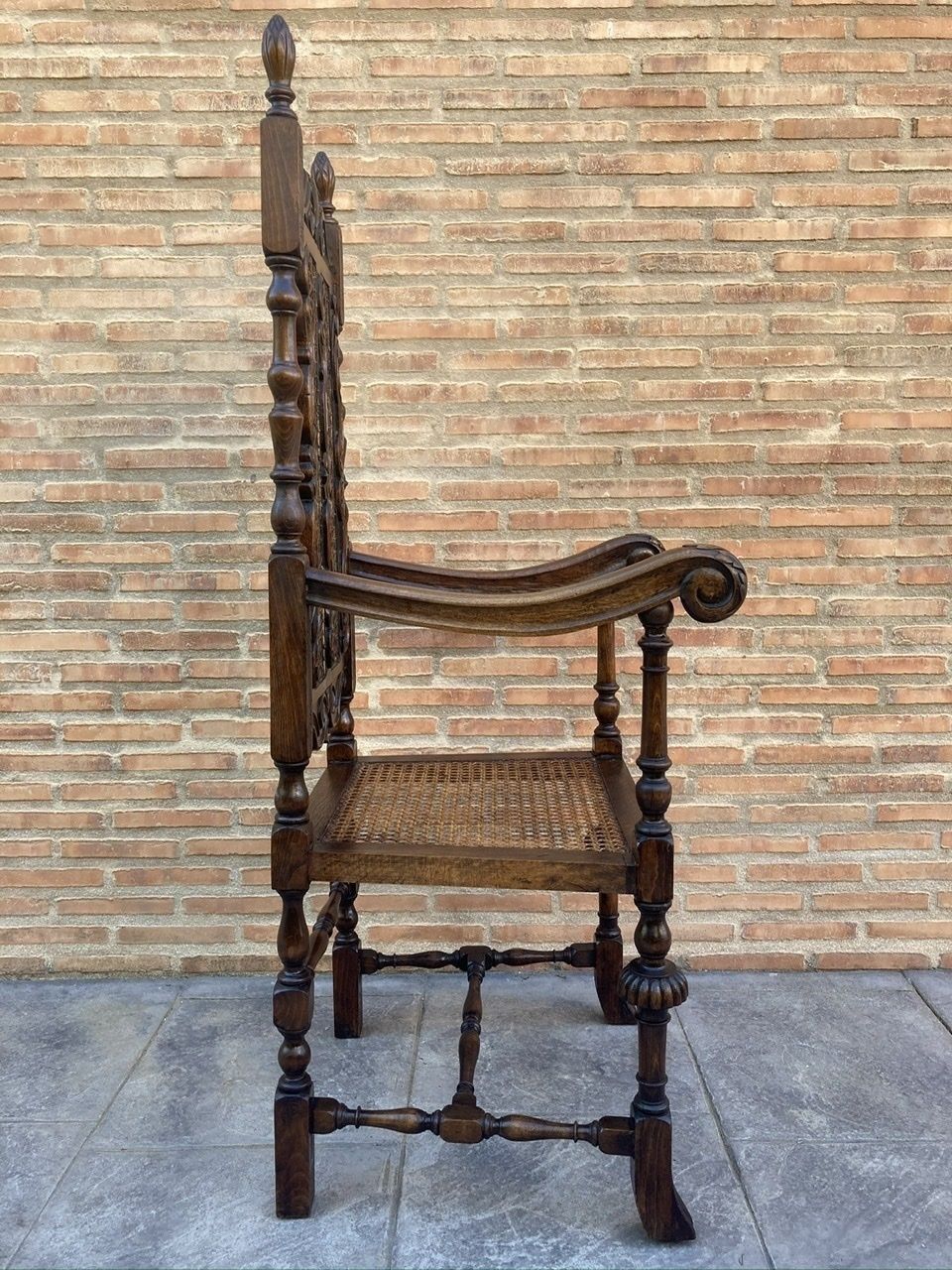 photo vintage Louis Xvi Style French Carved Walnut Armchair With Reed Seat