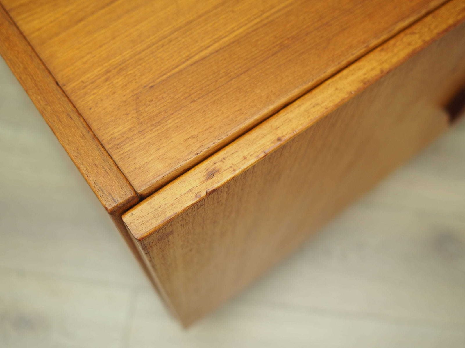 photo for sale Teakhouten Kast, Deens Design, Jaren 1980, Productie: Denemarken