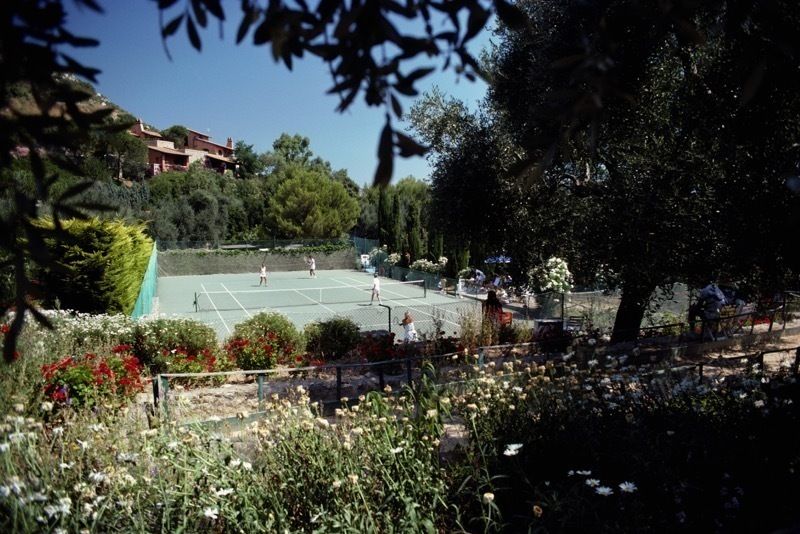 Slim Aarons 'Il Pellicano Tennis' 1980 Oversize C Type Print Framed In Black photo furniture
