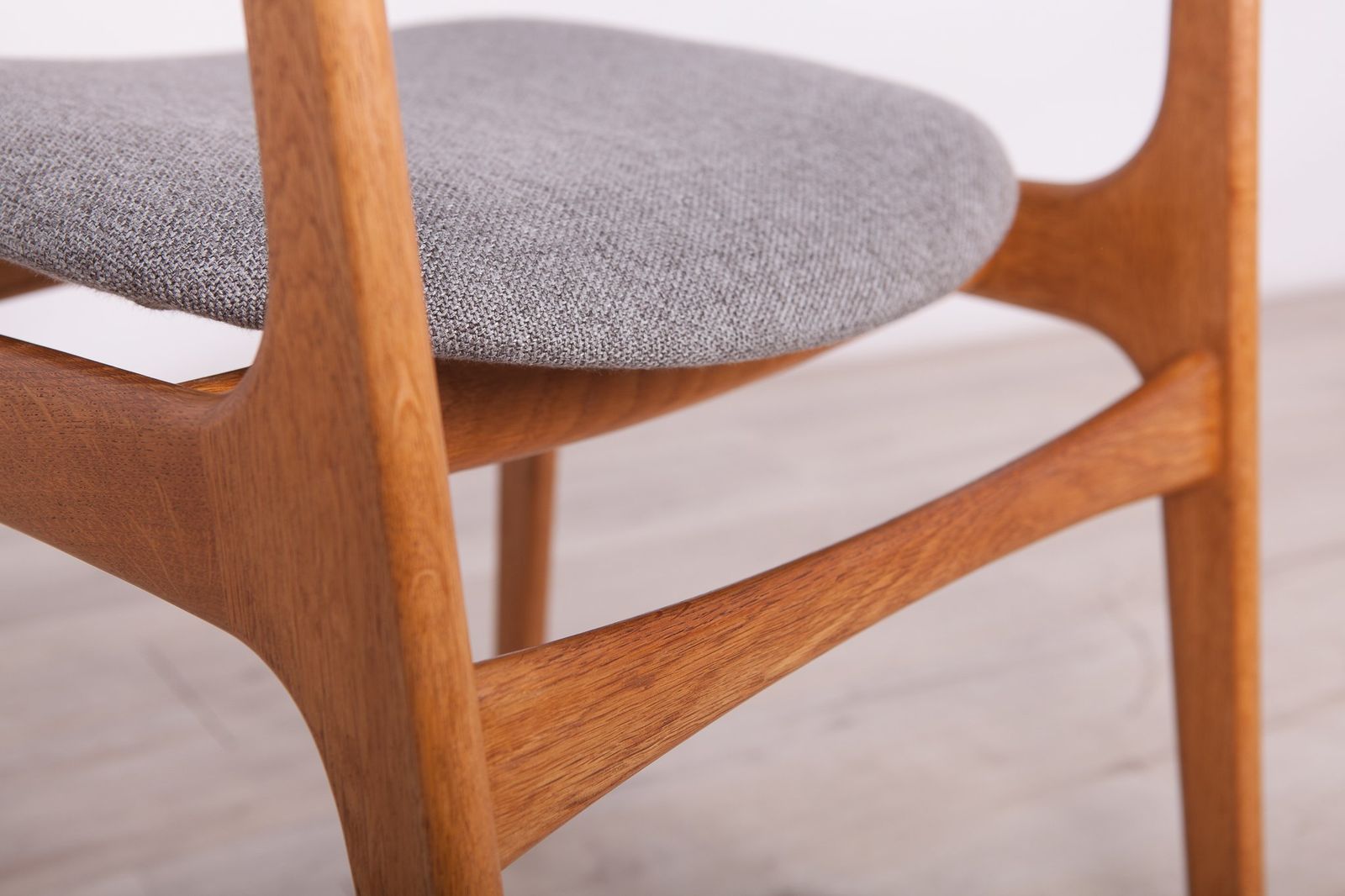 Model 49 Oak Dining Chairs By Erik Buch For Odense Maskinsnedkeri / Od Furniture, 1960s, Set Of 4 photo Furniture