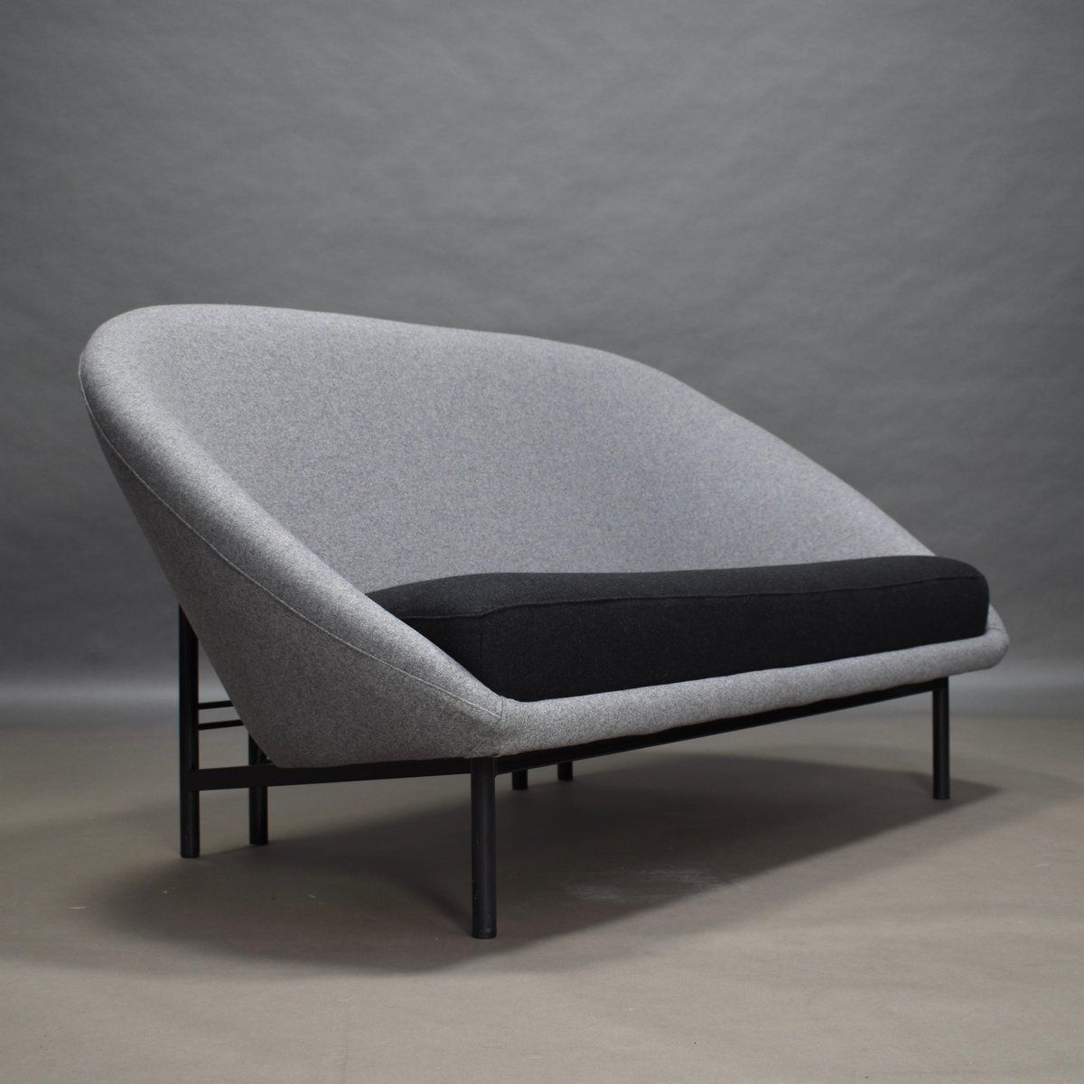 C815 2 Sofa By Theo Ruth For Artifort, Netherlands, 1958 photo Furniture