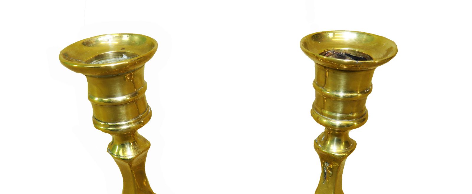 18th Century Georgian Pair Of Brass Candlesticks (England, Circa 1730) photo furniture