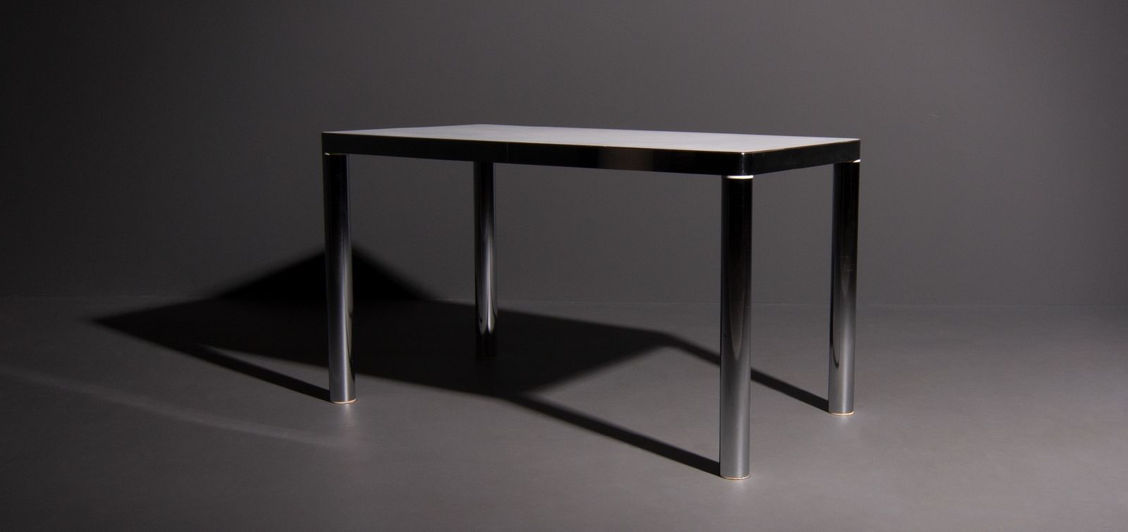 Salvarani Eettafel Met Verchroomd Stalen Frame photo Meubels