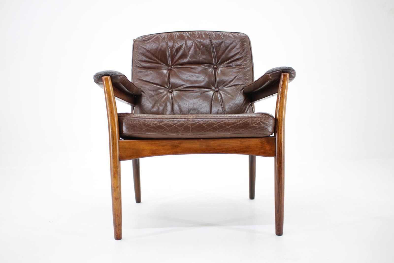 Mid Century Scandinavian Leather Armchair   1960 / Sweden / G Mobler