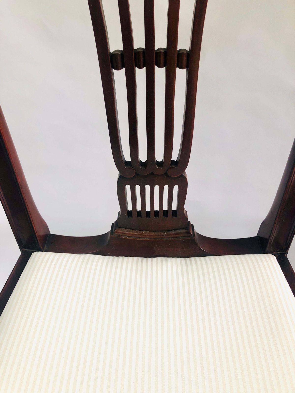 Quality Set Of Four Antique Mahogany Carved Dining Chairs photo furniture