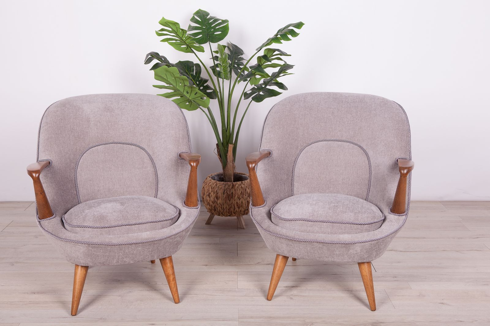Model 345 Armchairs By J. Jędrychowicz & K. Racinowski For Poznan Furniture Factory, 1950s, Set Of 2