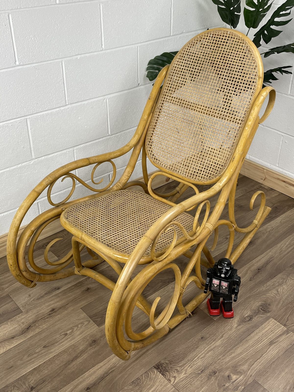 photo furniture Mid Century Bamboo Rocking Chair, Large In The Style Of Thonet Boho