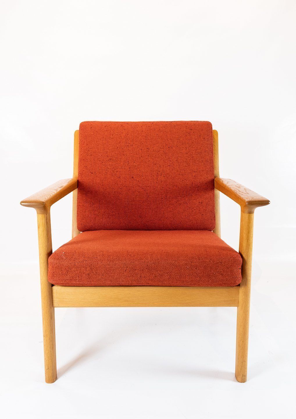 Armchair In Oak And Red Wool Fabric By Hans J. Wegner And Getama From The 1960s. photo furniture