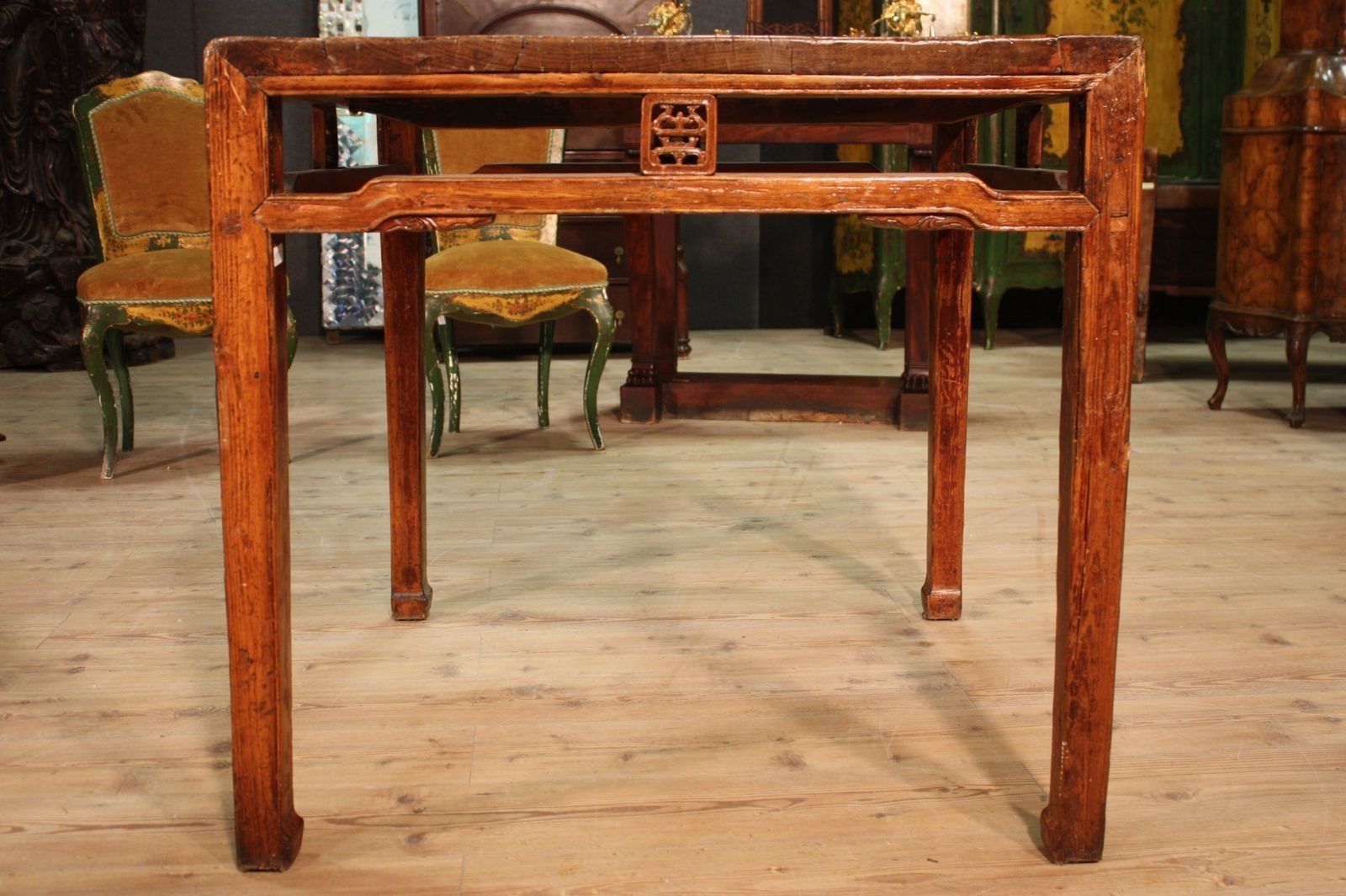 photo furniture Antico Tavolo Cinese Del Xix Secolo