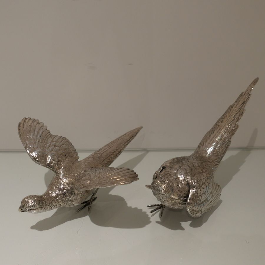 20th Century Modern Sterling Silver Pair Of Large Pheasants London 1976 Mappin & Webb