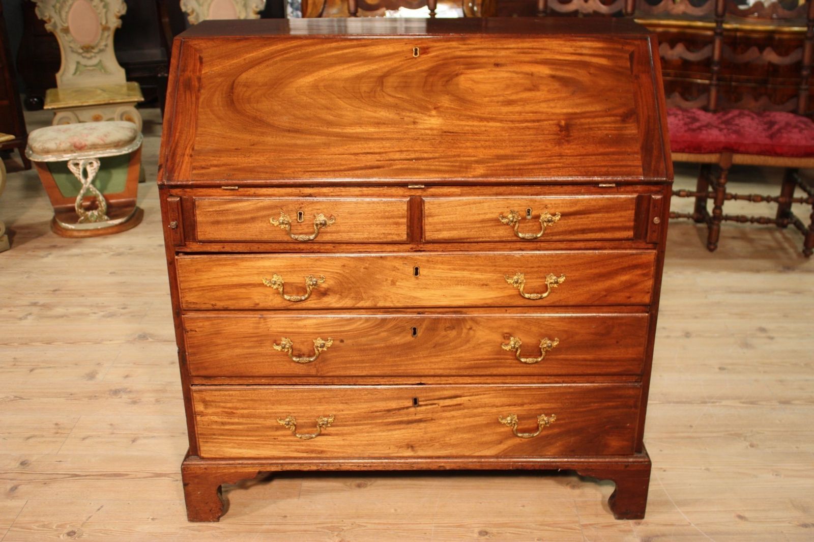 Antique English Bureau In Mahogany Wood photo 1919.0