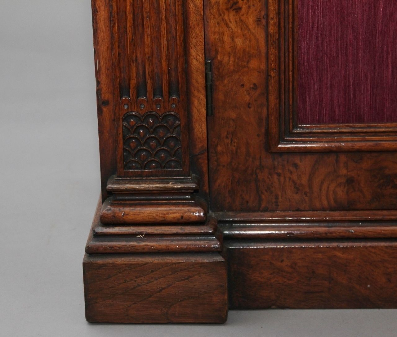 photo vinterior 19th Century Pollard Oak Cabinet