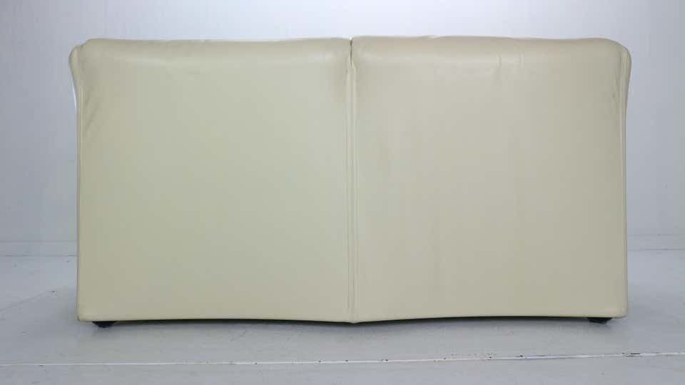 photo furniture Mario Bellini "Tentazione" Leather Sofa Or Loveseat For Cassina, 1970s