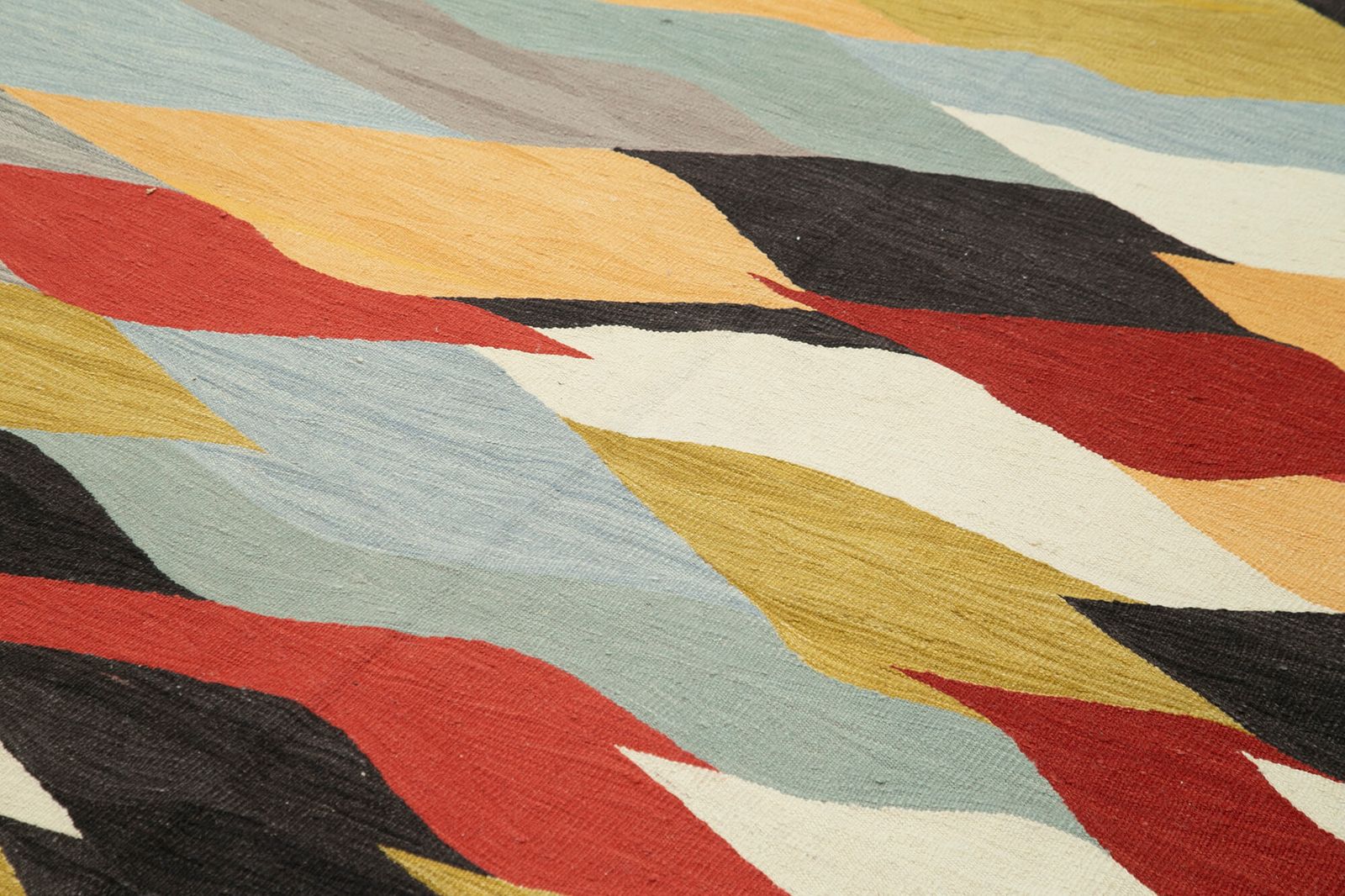 Tribal Kilim 203 X 303 Sku 26968 photo Textiles
