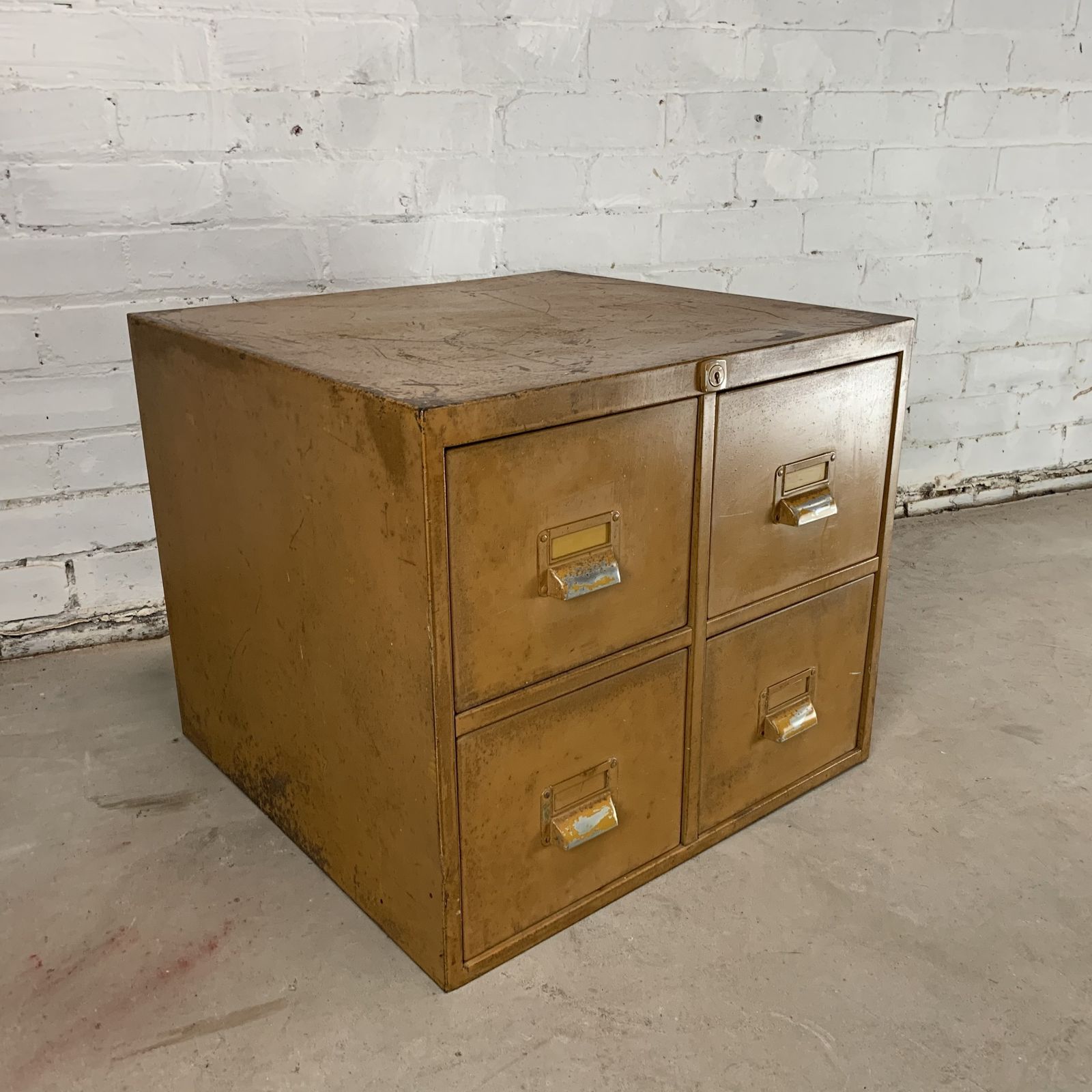 Vintage Mid Century Industrial Steel Bank Of 4 Drawers Unit photo vinterior
