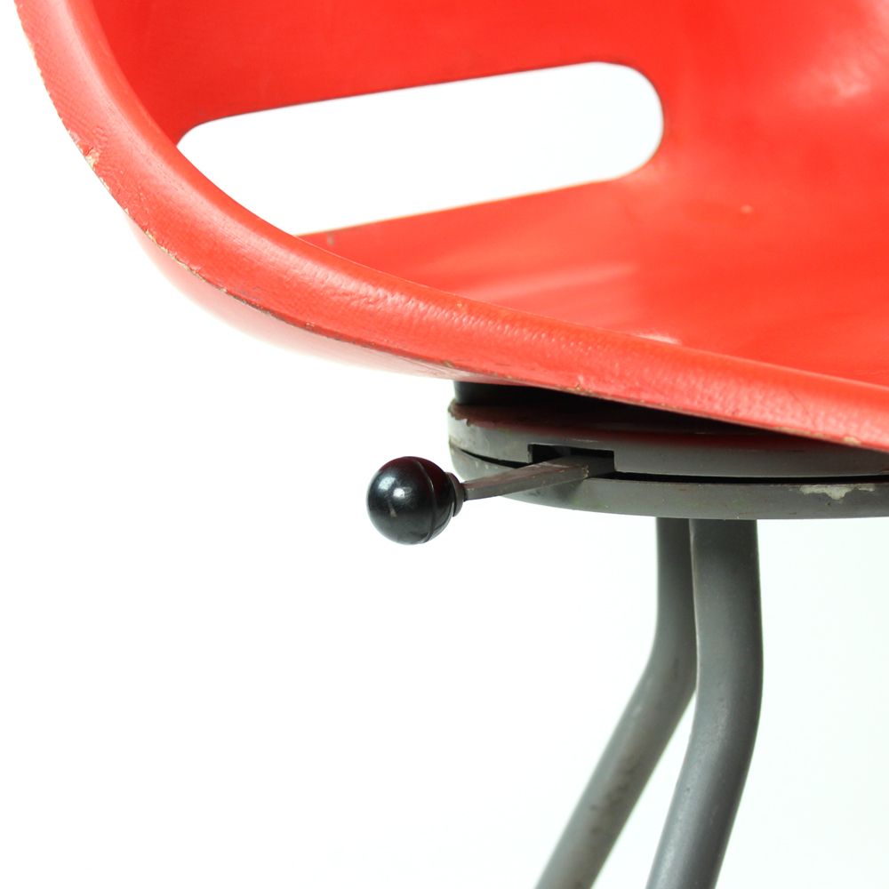 photo for sale Red Tram Chairs By Miroslav Navratil For Vertex, 1960s, Set Of 4