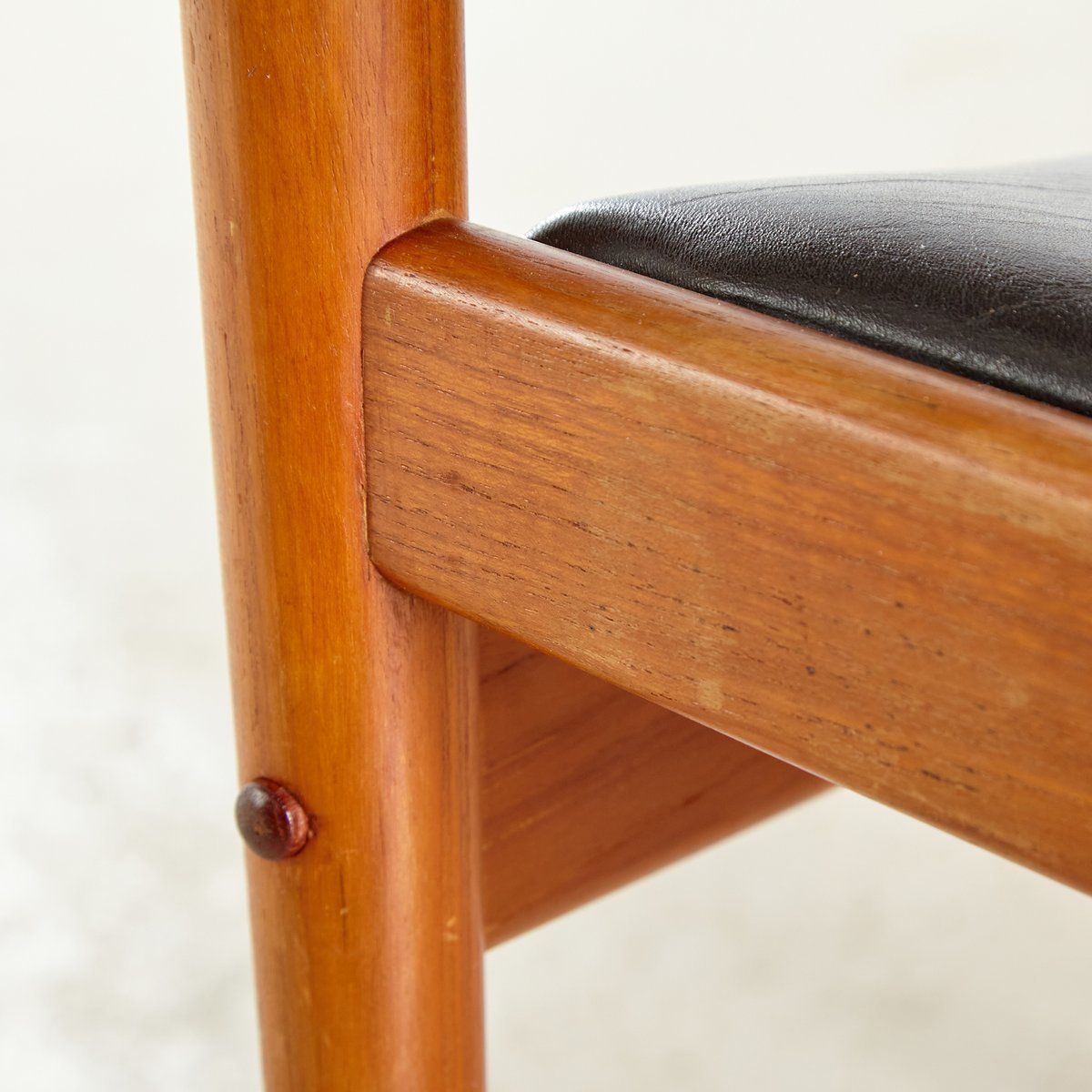 photo furniture Vintage Model Pj4 2 Armchair By Grete Jalk For Poul Jeppesens Møbelfabrik, 1960s