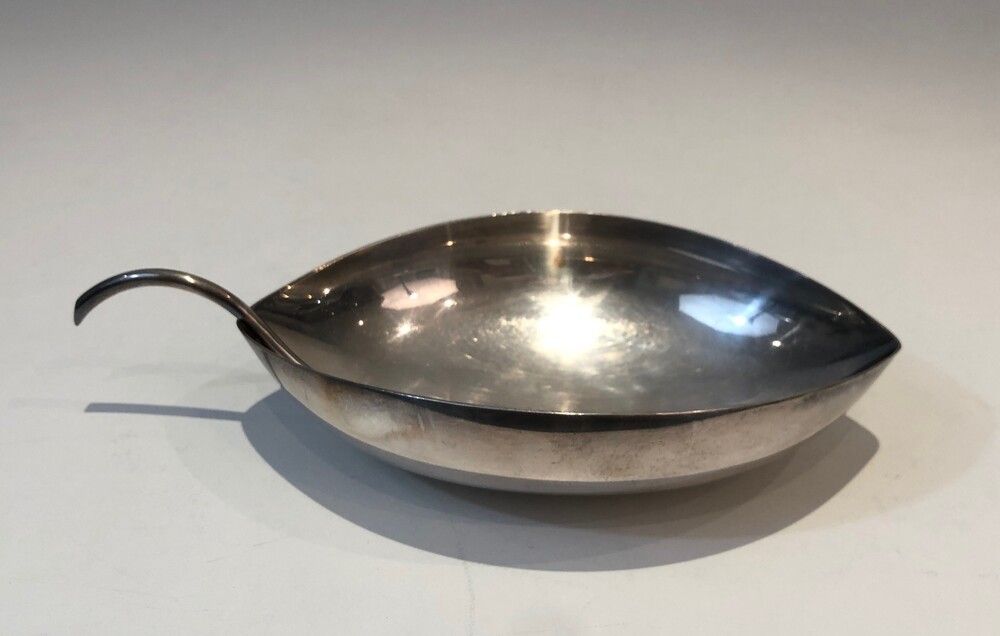 Christofle. Gallia. Silver Plated Leaf Vide Poche photo vinterior