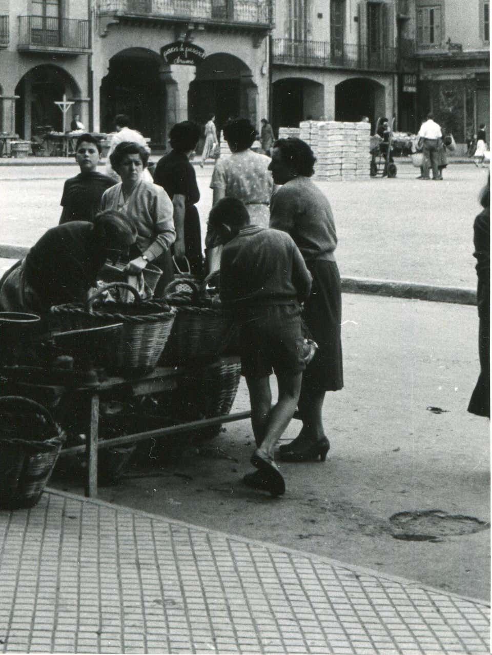 Erich Andres Vic, Spain, Marketplace 1955 photo for sale