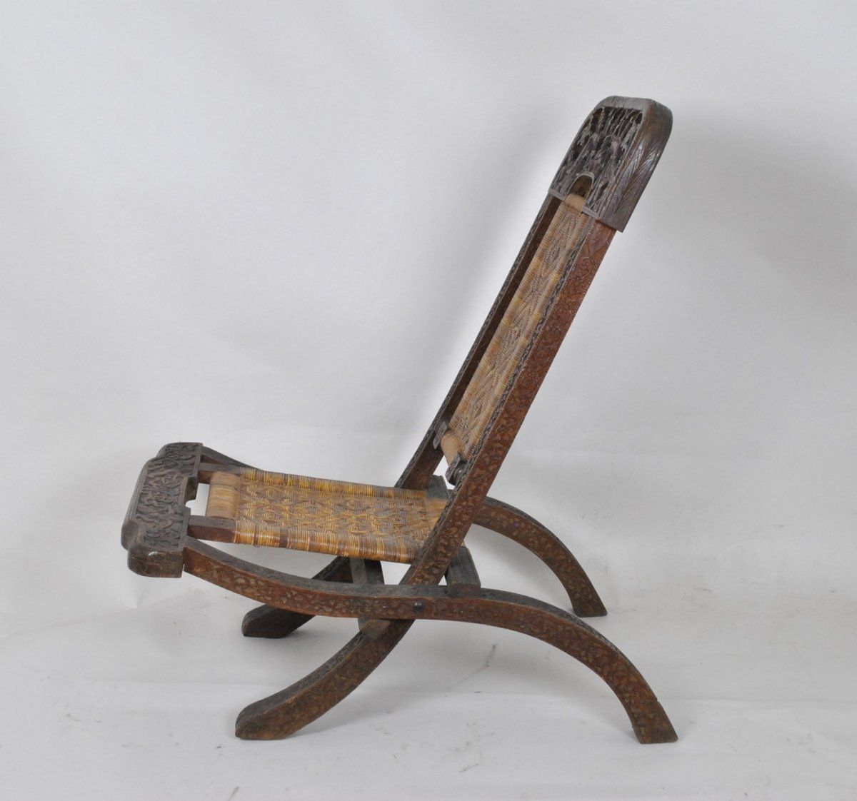 Furniture Folding Chair In Carved Exotic Wood And Cannage, Asia, Late 19th / Early 20th Century photo