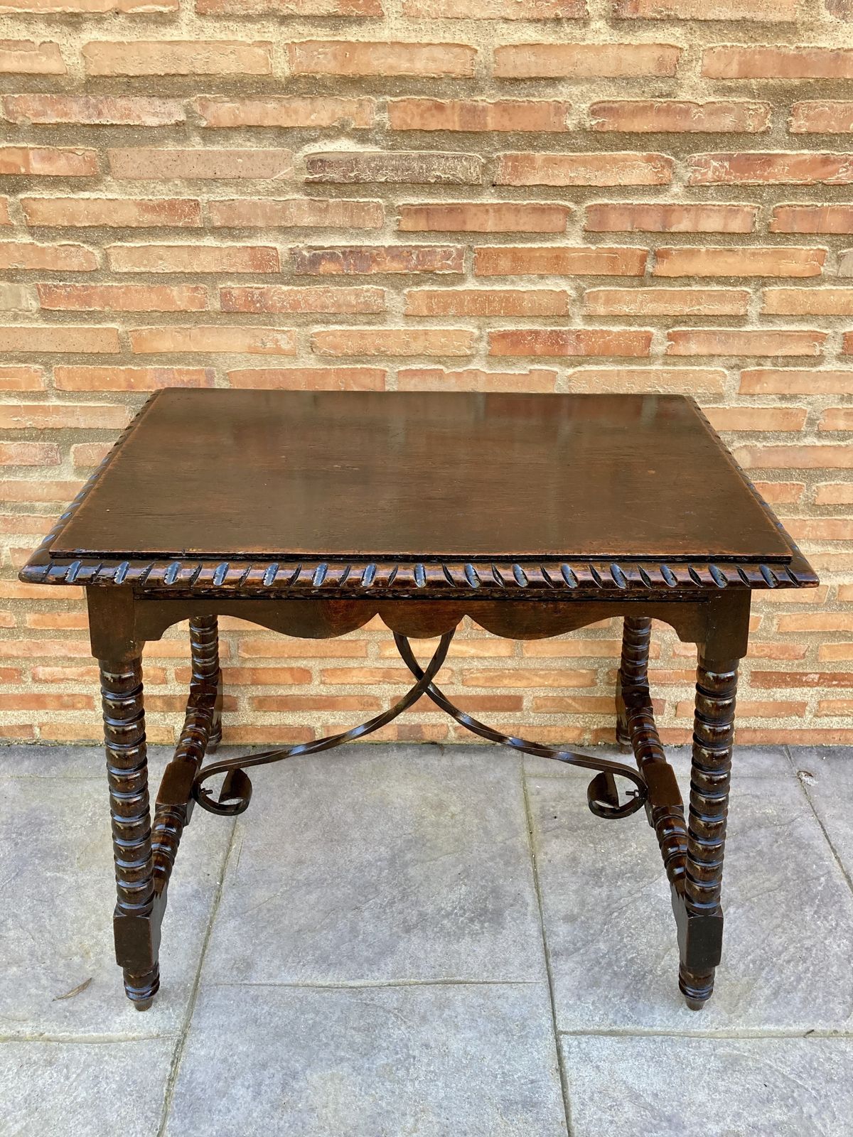Early 20th Century Antique Castilian Walnut Table With Solomonic Turn Legs photo for sale