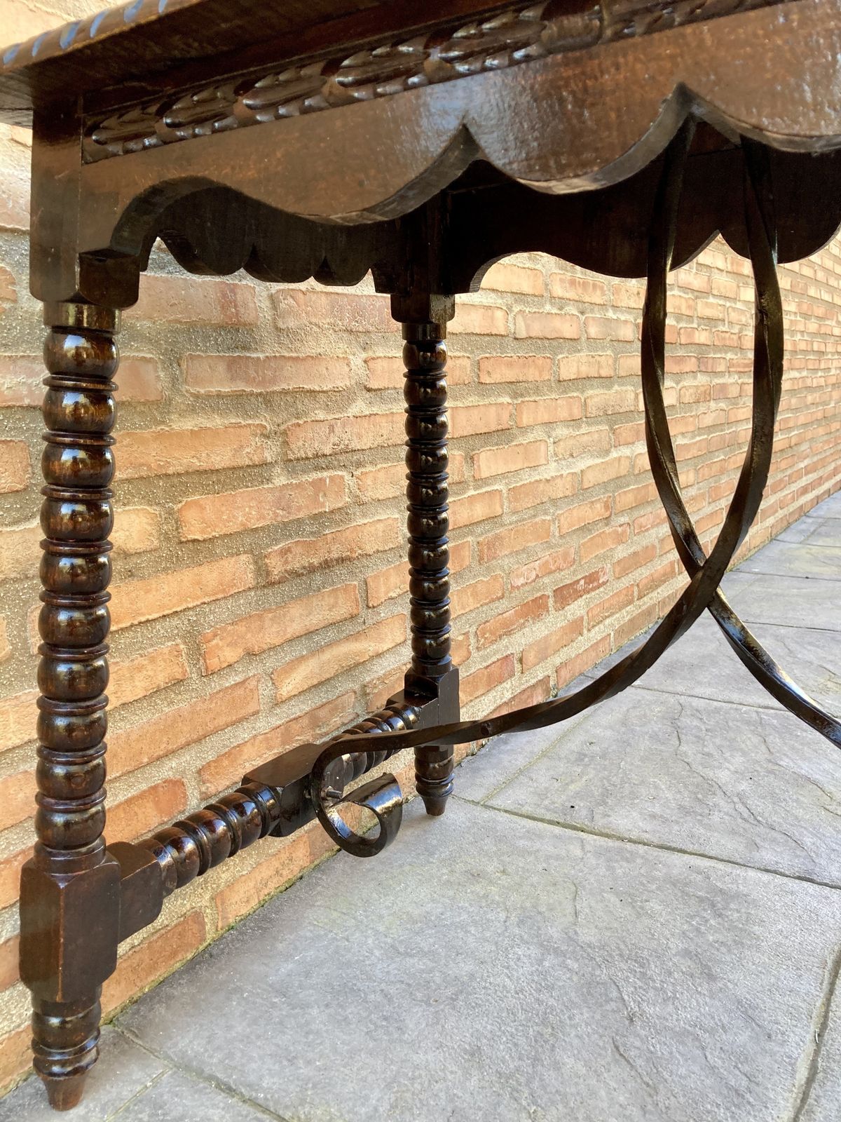 photo furniture Early 20th Century Antique Castilian Walnut Table With Solomonic Turn Legs