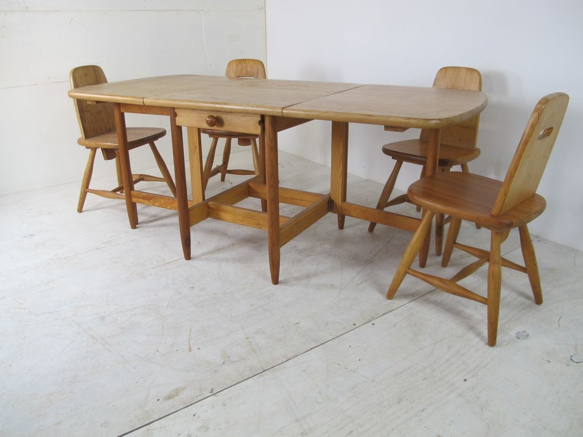 photo furniture Scandinavian Dining Table & Chairs Set By Eero Aarnio For Laukaan Puu, 1960s, Set Of 5